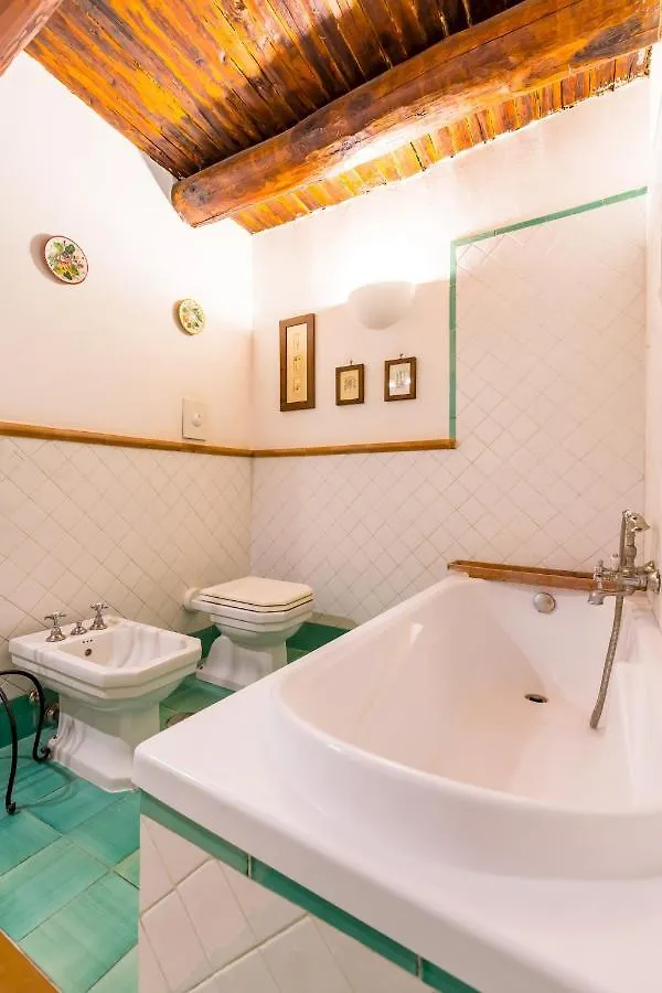 Apartment Residenza Capano Charming House By Napoliapartments