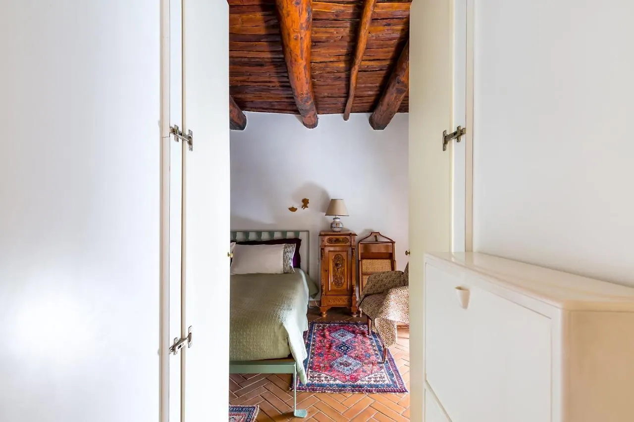 Apartment Residenza Capano Charming House By Napoliapartments Italy