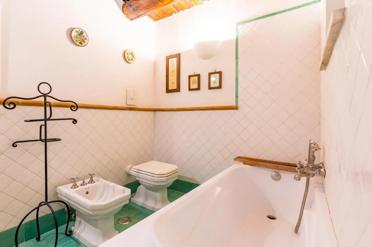 Apartment Residenza Capano Charming House By Napoliapartments Italy